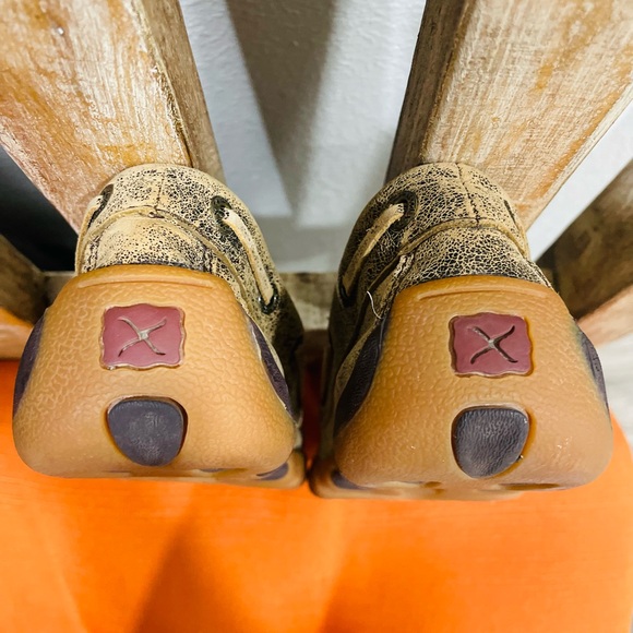 Twisted X Driving Moc Boat Shoe (Toddler/Little Kid) - Picture 4 of 7